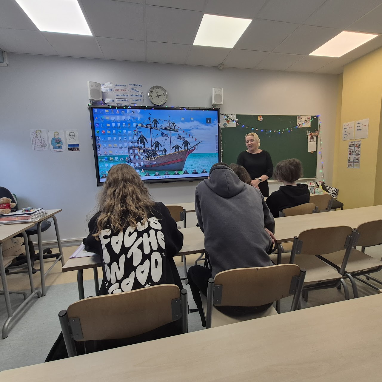 Decizii curriculare colaborative — actualizare strategică